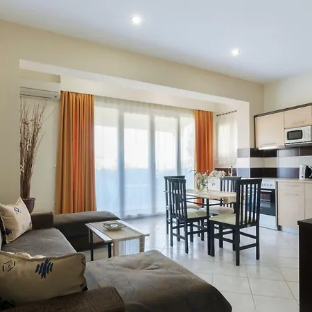 Yolanda Studios Paralia Agias Foteinis Экстерьер фото
